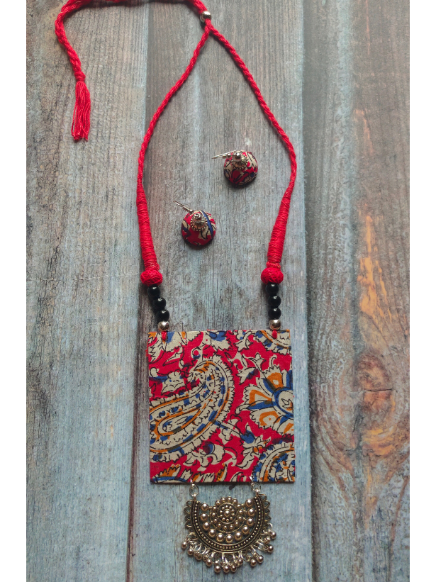 Kalamkari Fabric Necklace Set with Afghani Metal Pendant