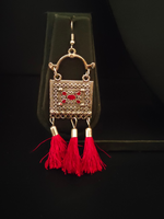 Load image into Gallery viewer, Oxidised Silver Choker Necklace Set with Maroon Thread Work
