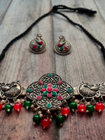 Load image into Gallery viewer, Adjustable Peacock Necklace Set with Red and Green Stones and Beads Detailing
