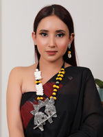 Load image into Gallery viewer, Sri Krishna Yellow &amp; Black Necklace &amp; Earrings Set
