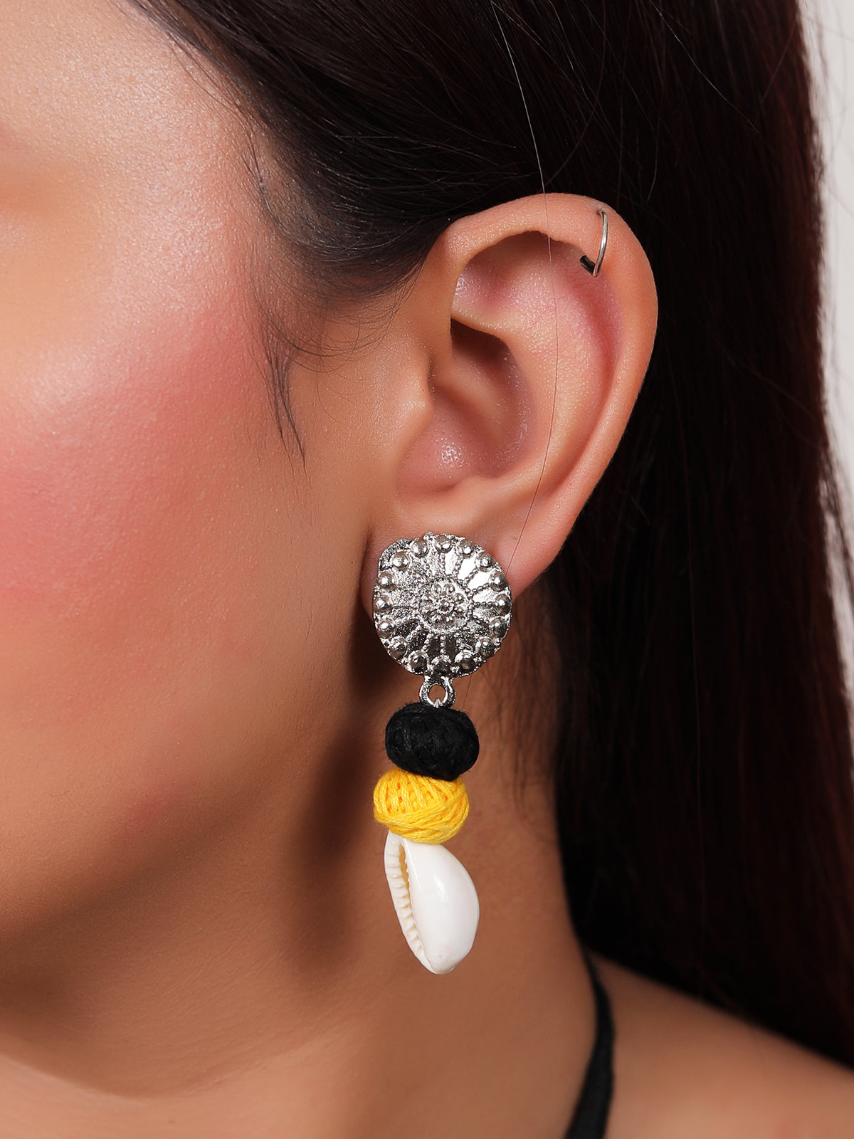 Sri Krishna Yellow & Black Necklace & Earrings Set