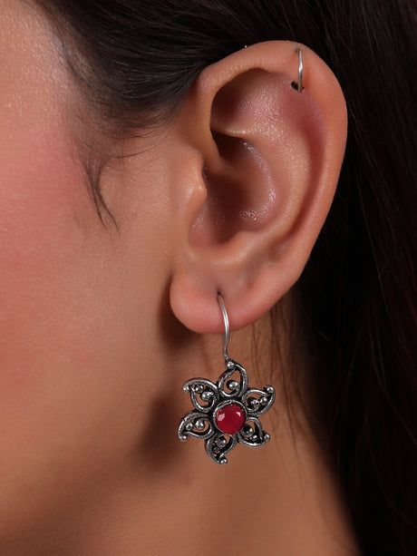 Oxidised Finish Fuchsia Glass Stones Embedded Metal Necklace Set