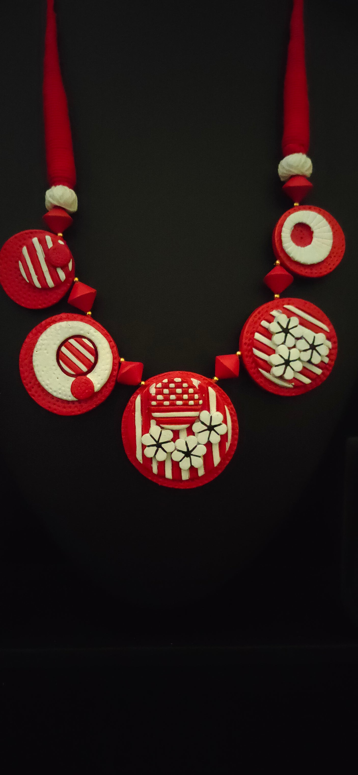 Red & White Terracotta Necklace Set