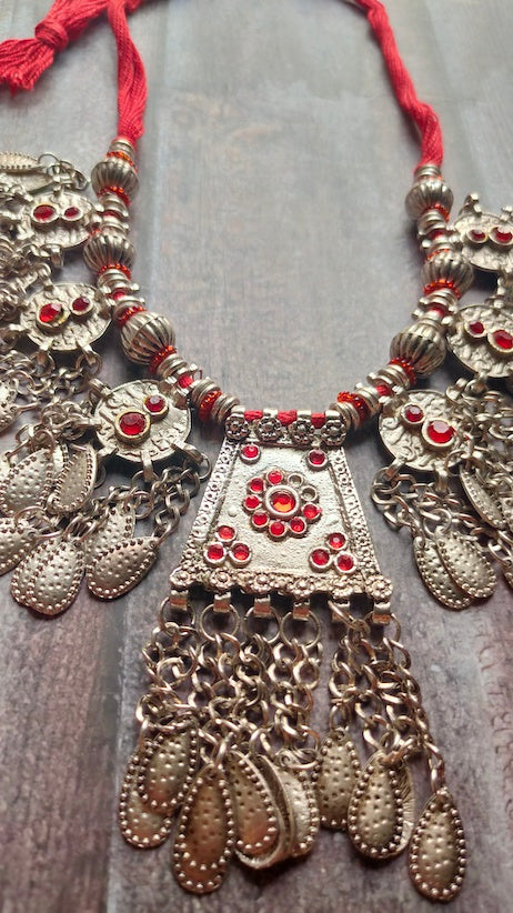 Afghani Necklace Set with Red Rhinestones and Thread Closure