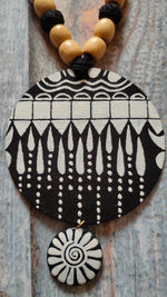 Load image into Gallery viewer, Monochrome Hand Painted Fabric Necklace Set with Wooden Beads
