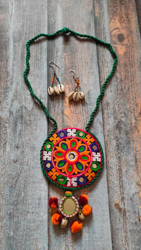 Hand Embroidered Mirror and Shell Work Fabric Necklace Set