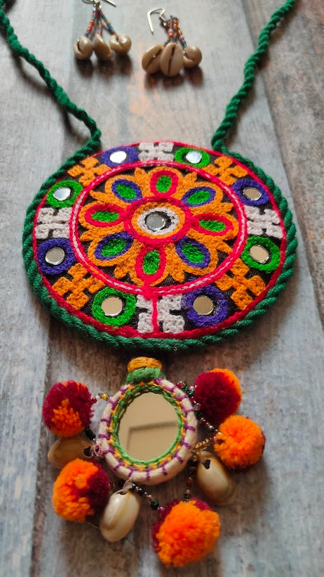 Hand Embroidered Mirror and Shell Work Fabric Necklace Set