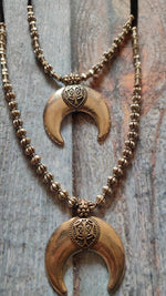 Load image into Gallery viewer, Tribal Pendant 2 layered Thread Closure Necklace Set
