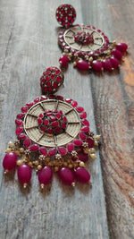 Load image into Gallery viewer, Fuchsia and White Beads Festive Metal Dangler Earrings
