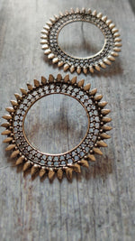 Load image into Gallery viewer, Circular Sun Shaped Statement Metal Earrings

