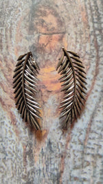 Load image into Gallery viewer, Feather Shaped Metal Earrings
