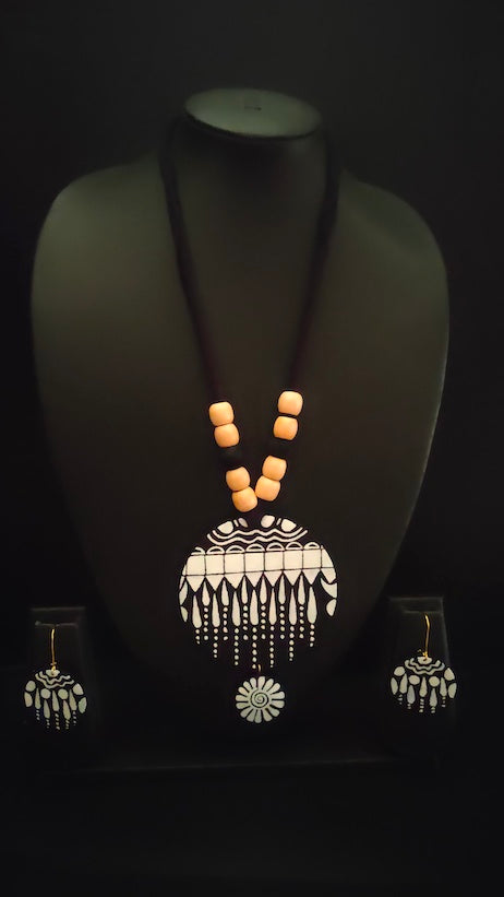 Monochrome Hand Painted Fabric Necklace Set with Wooden Beads