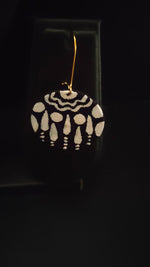 Load image into Gallery viewer, Monochrome Hand Painted Fabric Necklace Set with Wooden Beads
