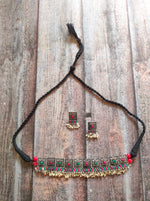 Load image into Gallery viewer, Multicolor Rhinestones Embedded Intricately Detailed Choker Necklace Set
