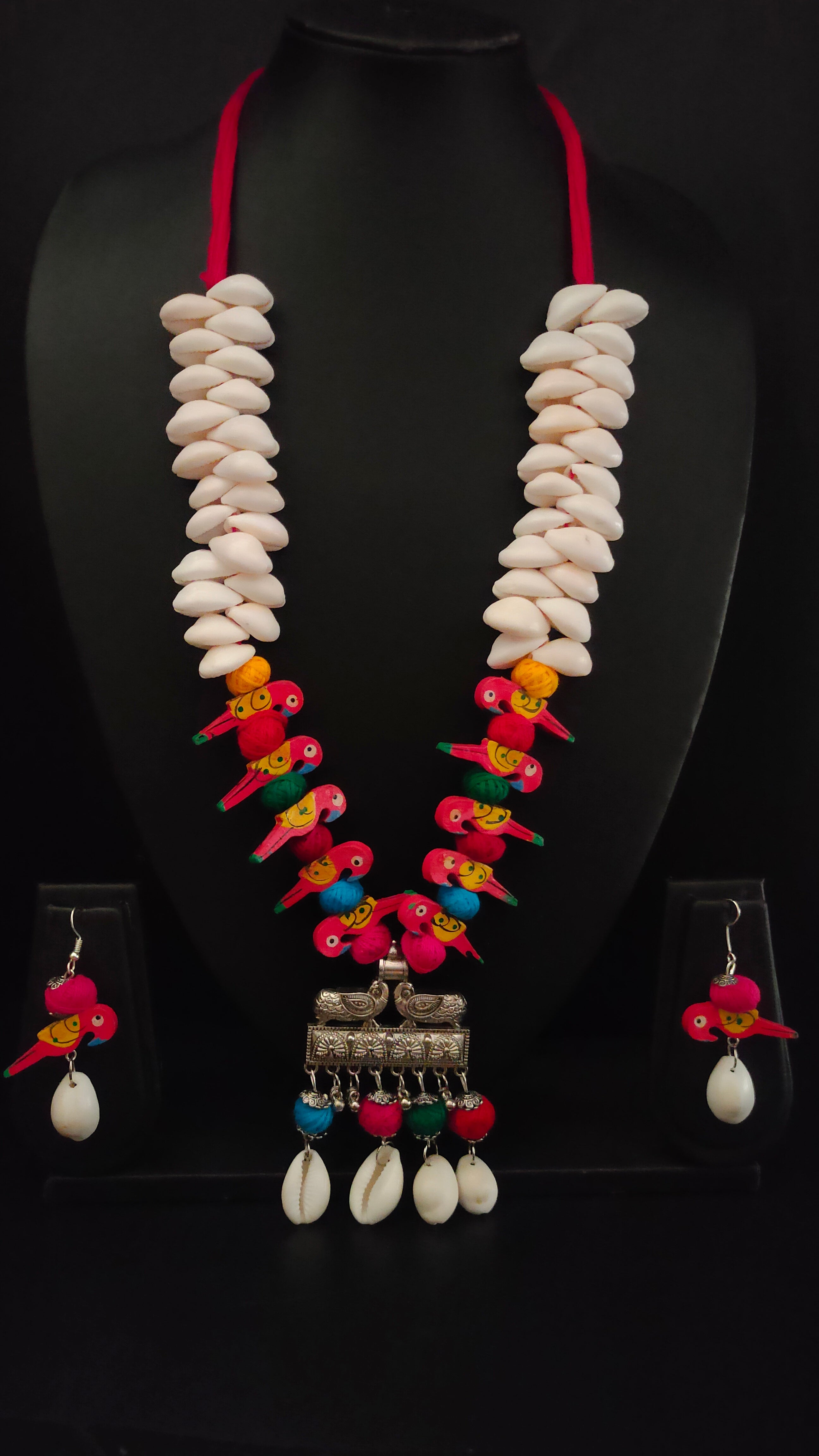 Wooden Birds and Shell Work Elaborate Necklace Set