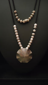 2 Layer Seashell Thread Closure Metal Necklace Set