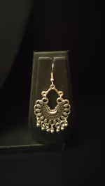 Load image into Gallery viewer, Long Chain Oxidised Silver 3 Layer Pendant Necklace Set
