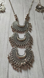 Load image into Gallery viewer, Long Chain Oxidised Silver 3 Layer Pendant Necklace Set
