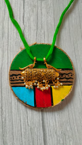 Wooden Pendant Fabric Closure Necklace Set with Antique Gold Finish Earrings