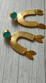 Load image into Gallery viewer, Horse Shoe Brass Earrings with Leaf Danglers and Turquoise Stone
