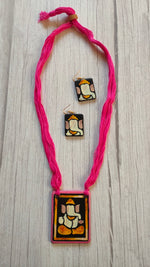 Load image into Gallery viewer, Handpainted Ganesha Terracotta Clay Necklace Set
