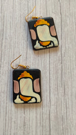 Load image into Gallery viewer, Handpainted Ganesha Terracotta Clay Necklace Set
