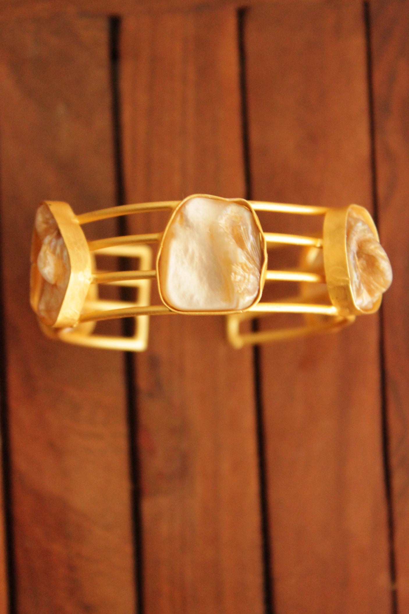 Baroque Pearl Gemstones Embedded Adjustable Brass Bracelet