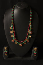 Load image into Gallery viewer, Red and Green Jade Beads with Antique Gold Finish Metal Charms Necklace Set
