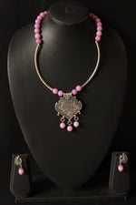 Load image into Gallery viewer, Pink Jade Beads Hasli Necklace Set
