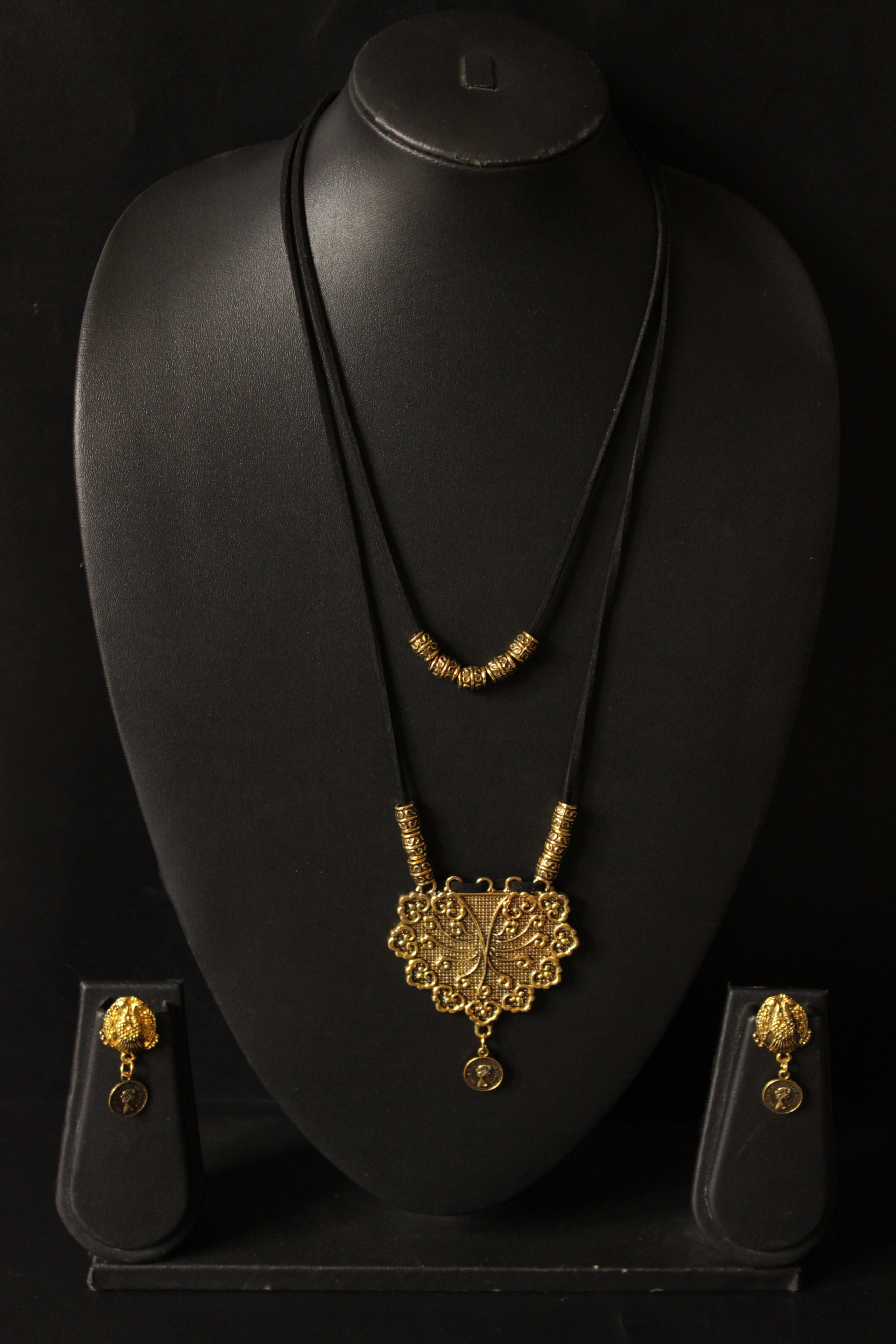 2 Layer Antique Gold Finish Rope Closure Necklace Set