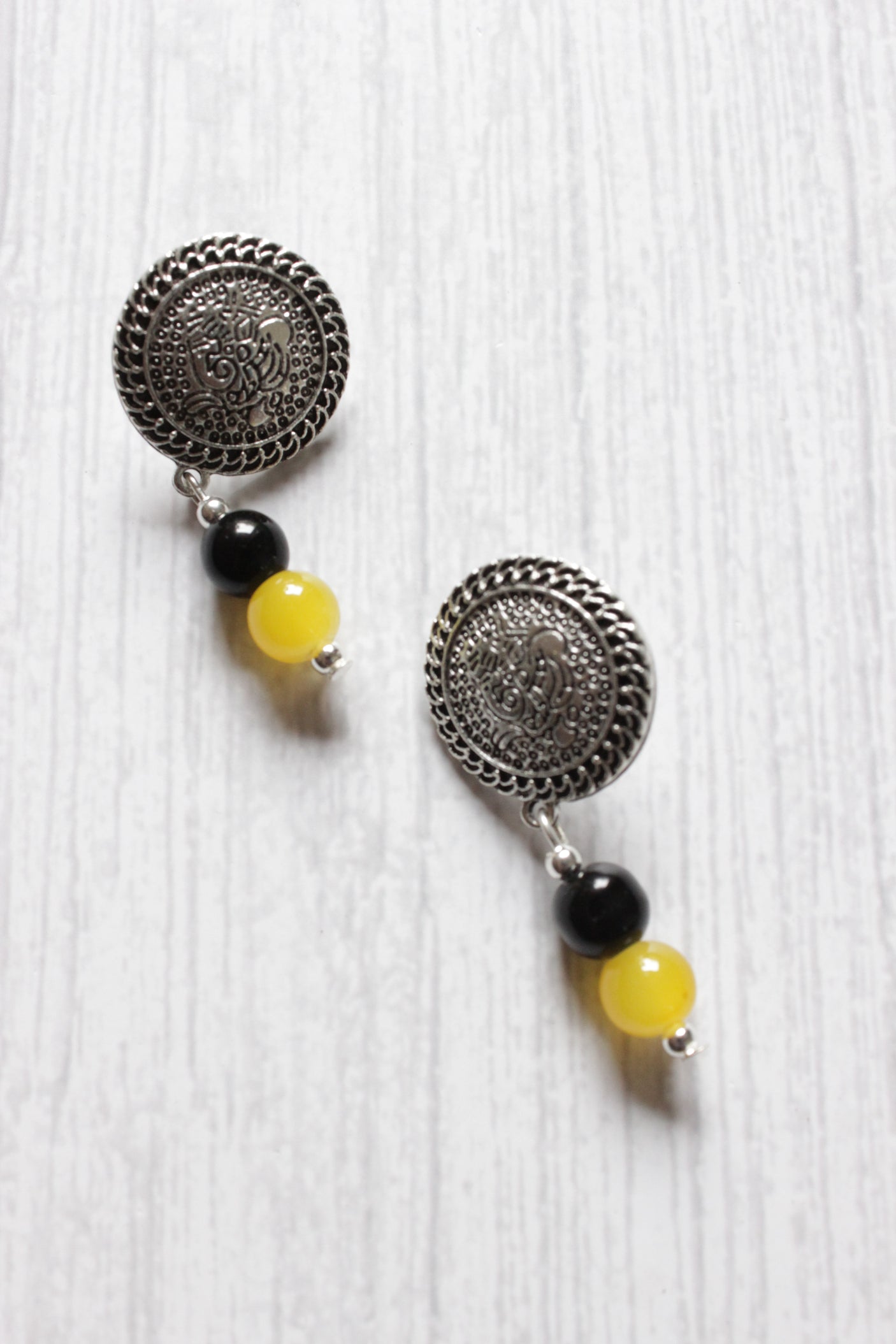 Black and Yellow Glass Beaded 3 Layer Necklace Set