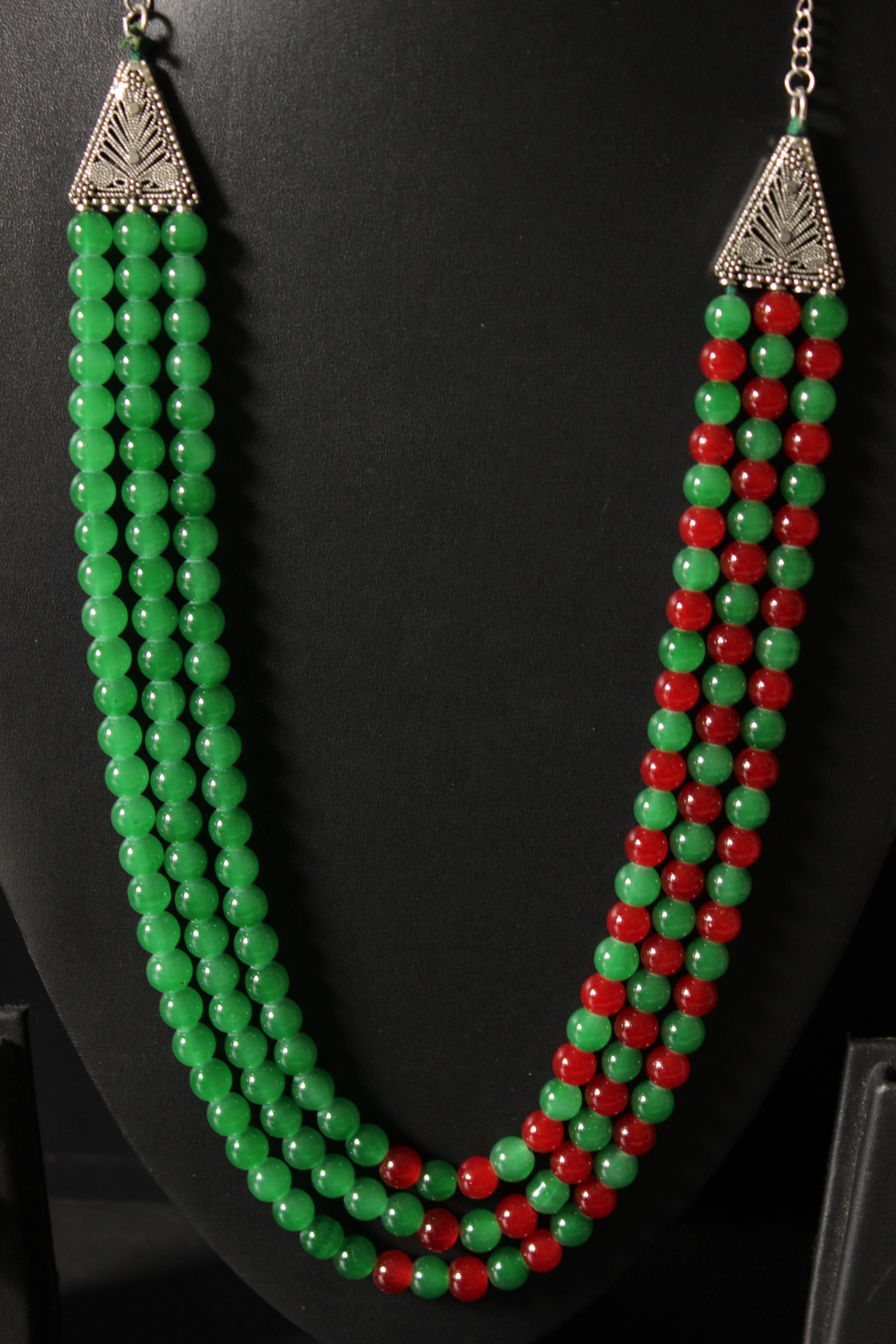 Red and Green Glass Beaded 3 Layer Necklace Set