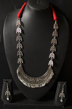 Load image into Gallery viewer, Long Chain Half Moon Shape Pendant Necklace Set With Thread Closure

