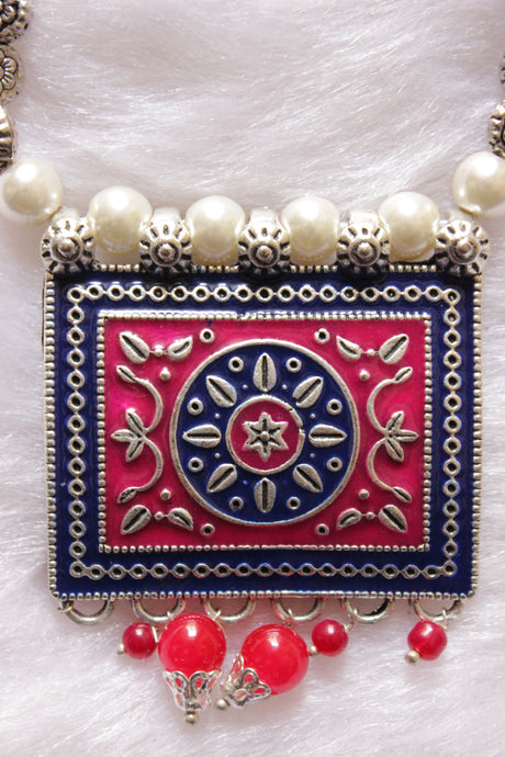 Pink and Violet Meenakari Work Pendant Red Glass Beads Closure Necklace