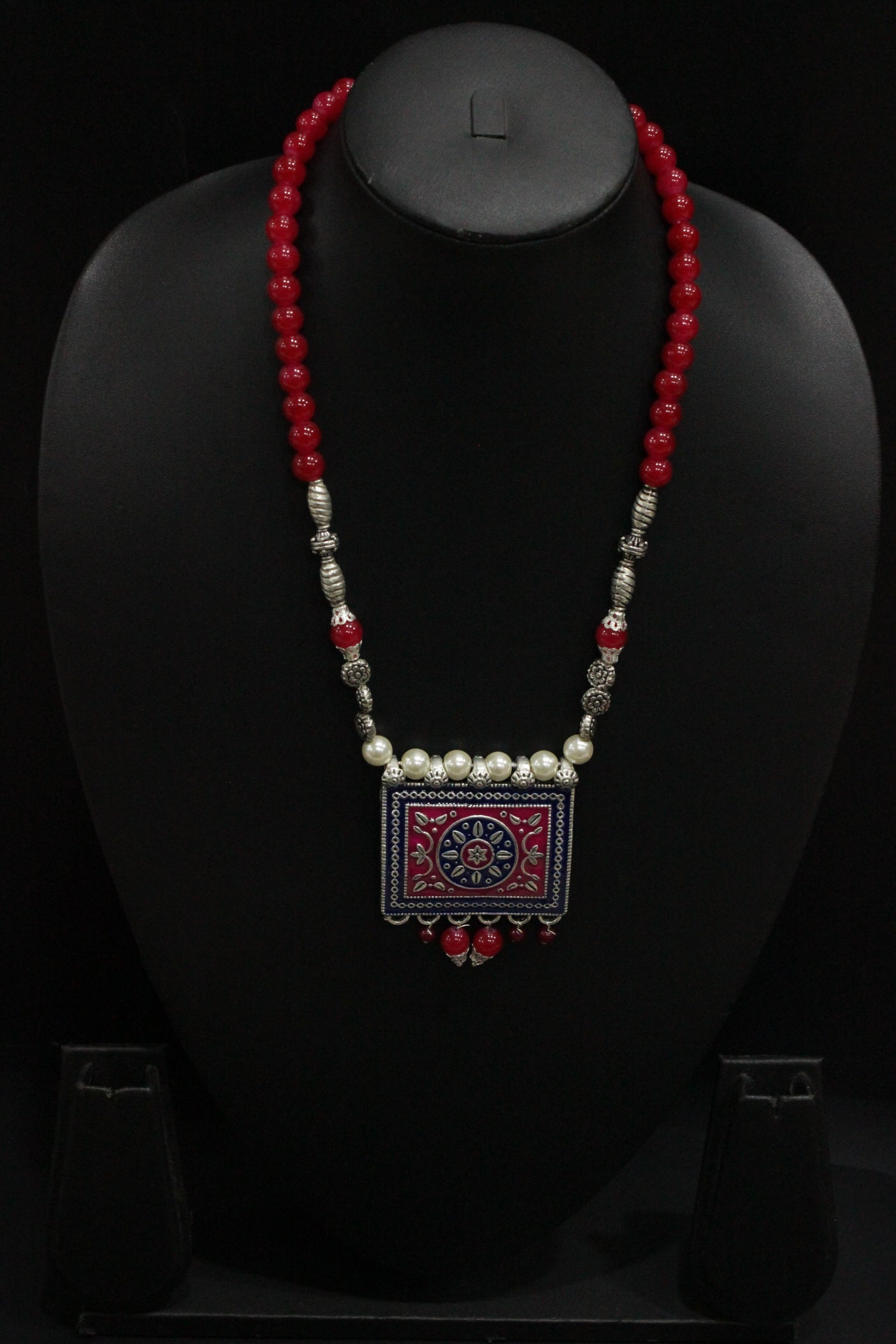 Pink and Violet Meenakari Work Pendant Red Glass Beads Closure Necklace