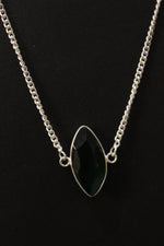 Load image into Gallery viewer, Chrome Diopside Cut Natural Gemstone Embedded Silver Plated Necklace
