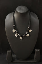 Load image into Gallery viewer, Delicate Leaf Charms Fabric Beads Black Thread Braided Necklace
