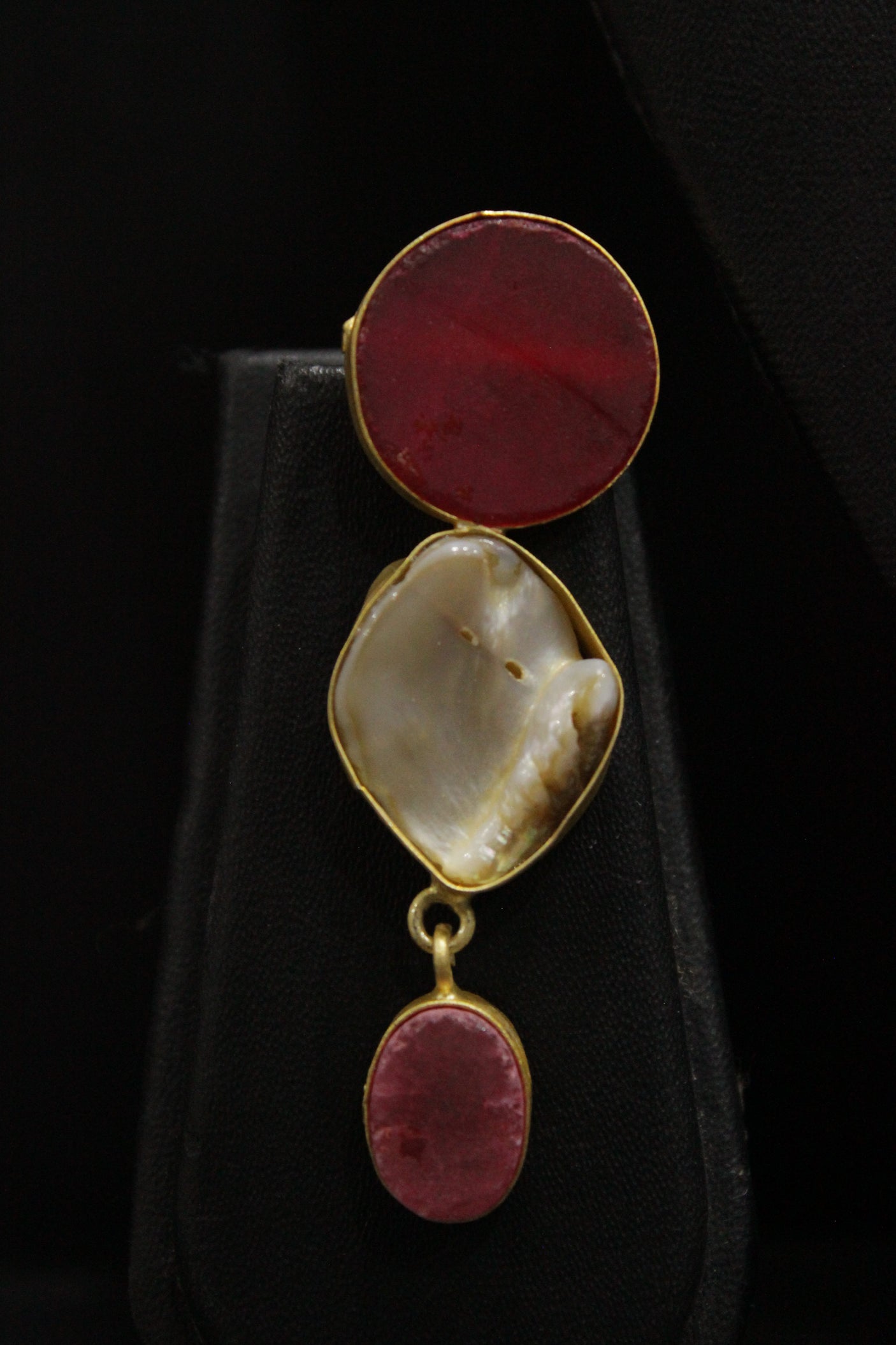 Baroque Pearl and Pink Raw Natural Gemstones Embedded Statement Elaborate Versatile Necklace Set