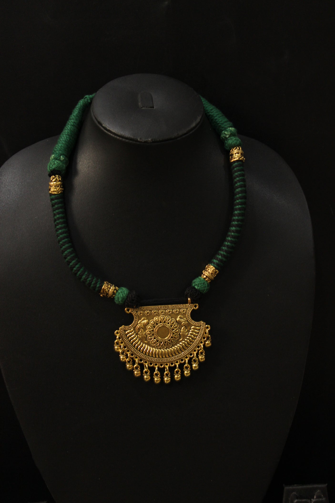 Antique Gold Finish Metal Pendant Green Braided Threads Necklace