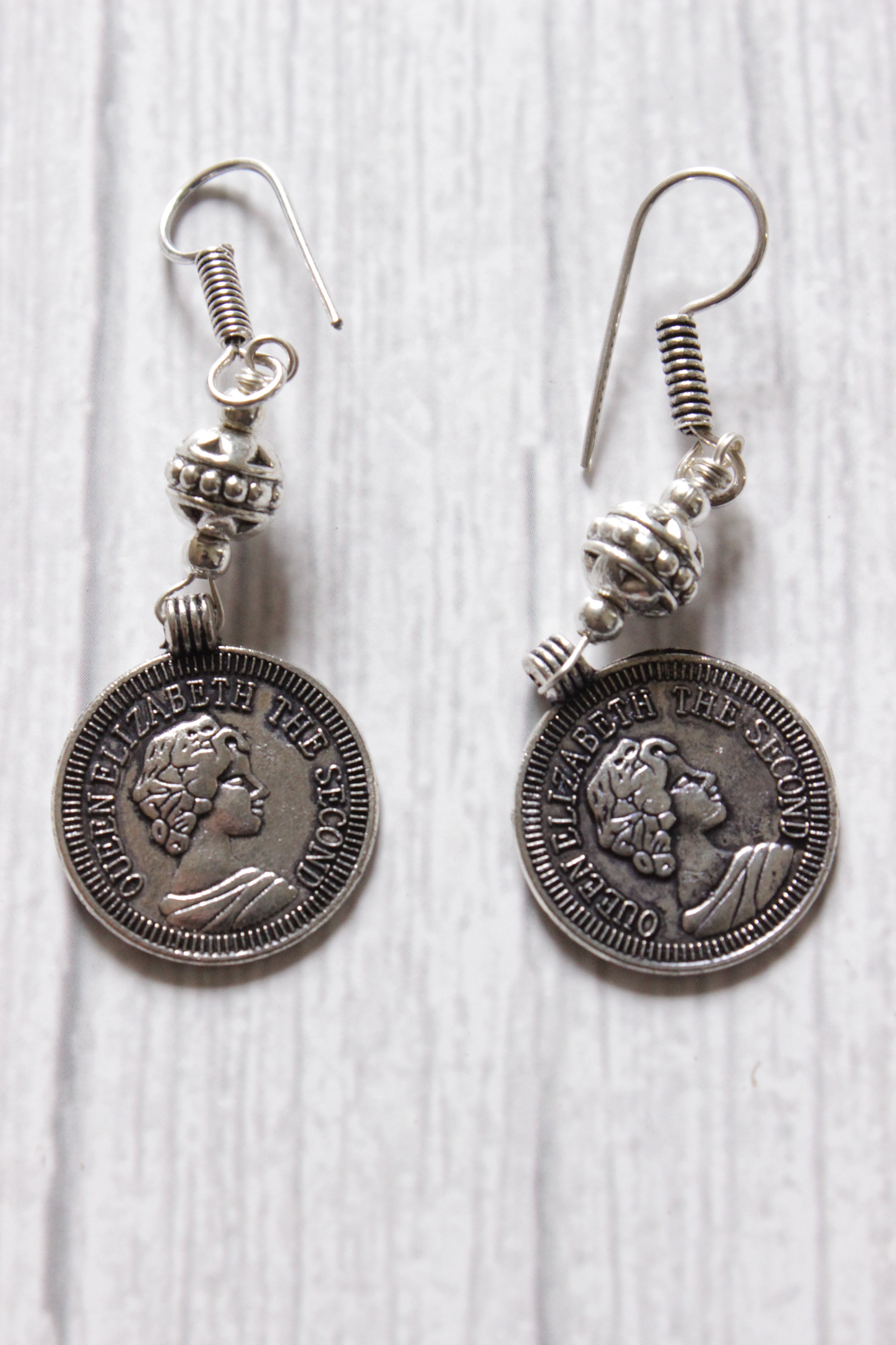 Vintage Stamped Coins Glass Beads Necklace Set