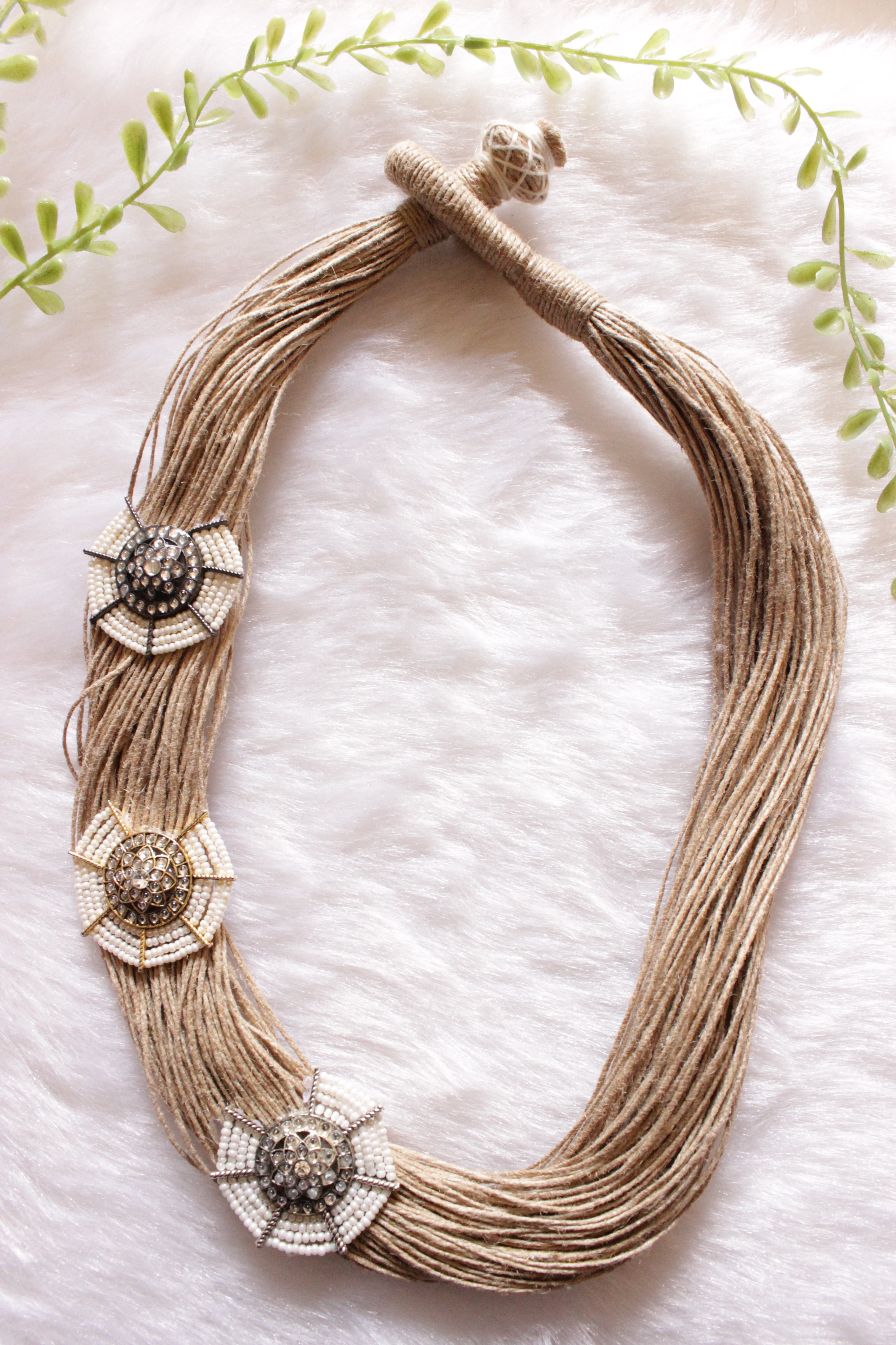 Strings discount for necklaces