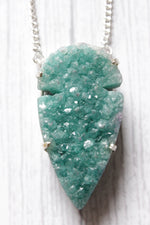 Load image into Gallery viewer, Leaf Green Crystal Druzy Natural Gemstone Embedded Silver Plated Necklace
