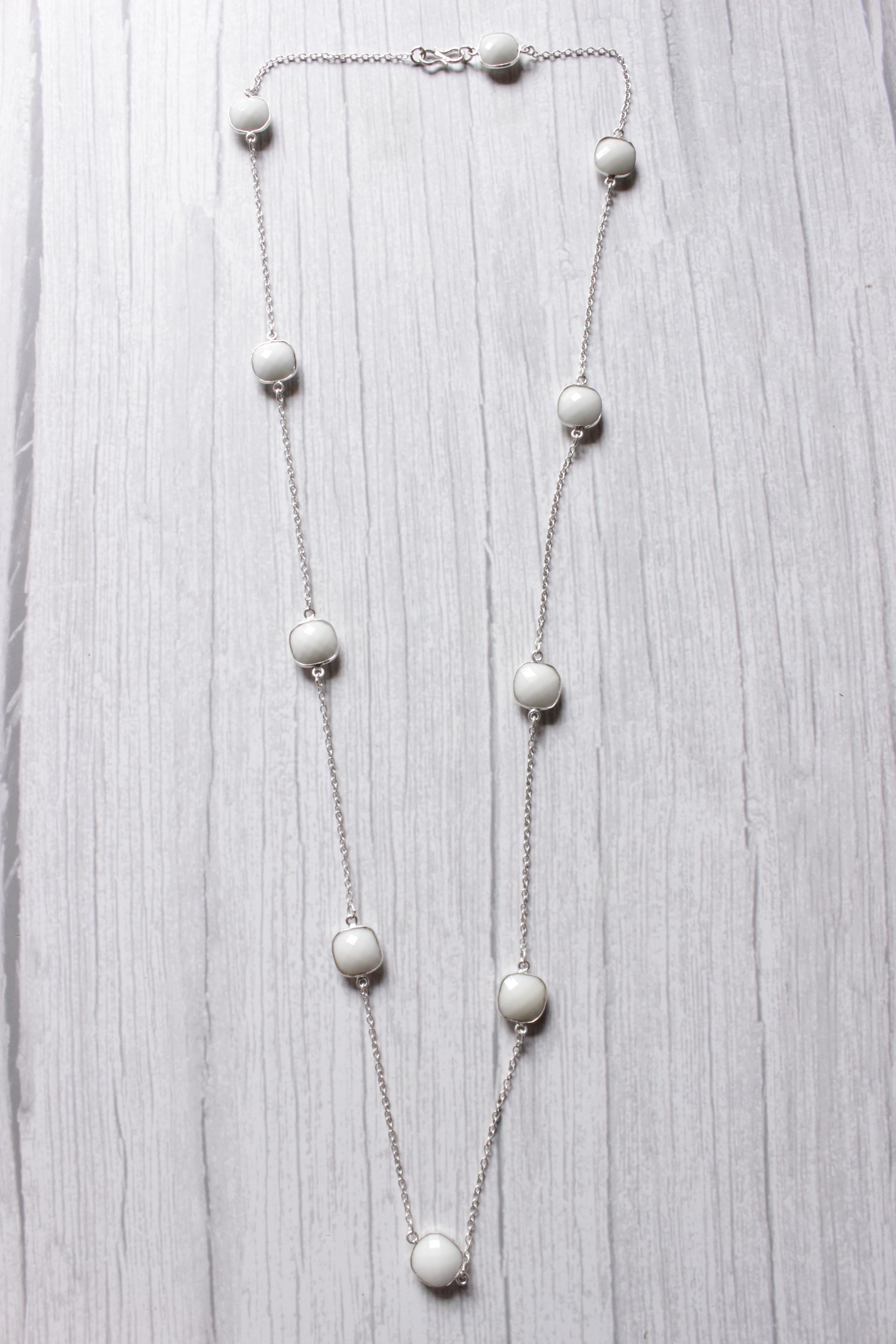 Faceted White Coral Quartz Gemstone Embedded Silver Plated Bezel Connector Chain Necklace