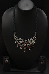 Red Raw Natural Gemstones Embedded Silver Finish Adjustable Thread Closure Brass Necklace Set