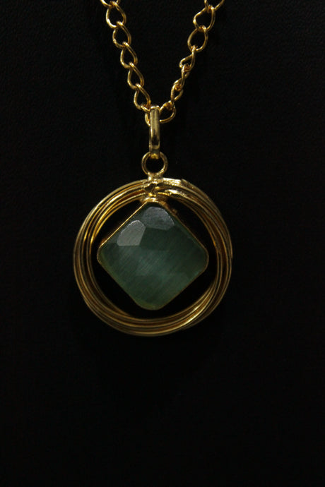 Sea Green Raw Natural Gemstones Embedded Gold Finish Chain Necklace Set