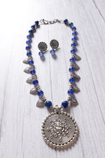 Load image into Gallery viewer, Silver Finish Statement Ganesha Metal Pendant Jade Beads Necklace Set
