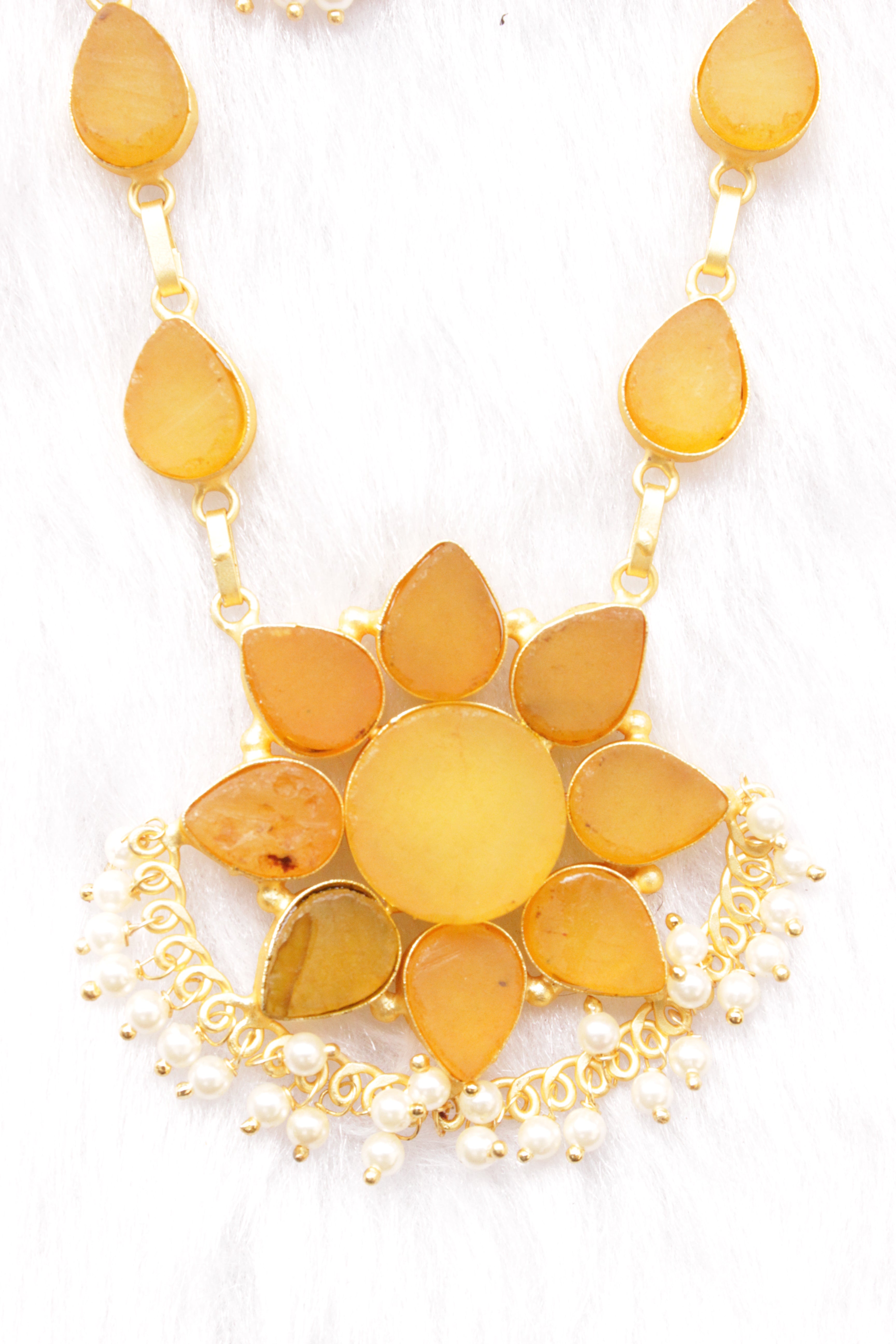 Tuscany Yellow Raw Natural Glass Stones Embedded Gold Toned Adjustable Length Necklace Set