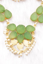 Load image into Gallery viewer, Sea Green Raw Natural Glass Stones Embedded Gold Toned Adjustable Length Necklace Set
