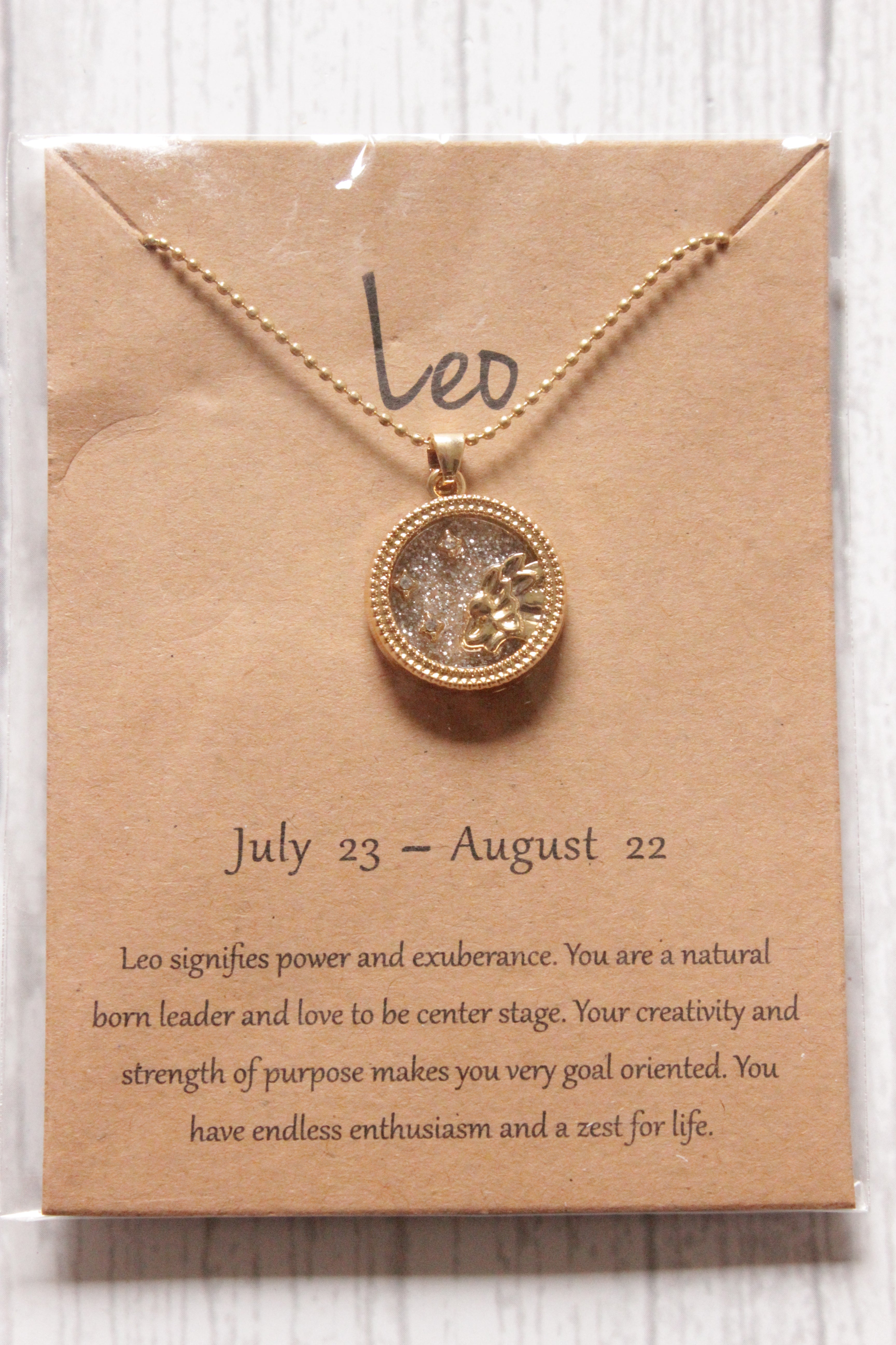 Leo Sun Sign Gold Plated Day Style Round Resin Horoscope Astrology Minimalist Pendant Necklace with Card