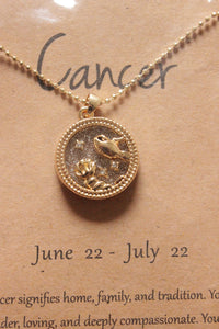Cancer Sun Sign Gold Plated Day Style Round Resin Horoscope Astrology Minimalist Pendant Necklace with Card